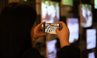 Uzsāktas mācības mikrokvalifikācijas izglītības programmā „Kultūras pasākumu digitālais mārketings”